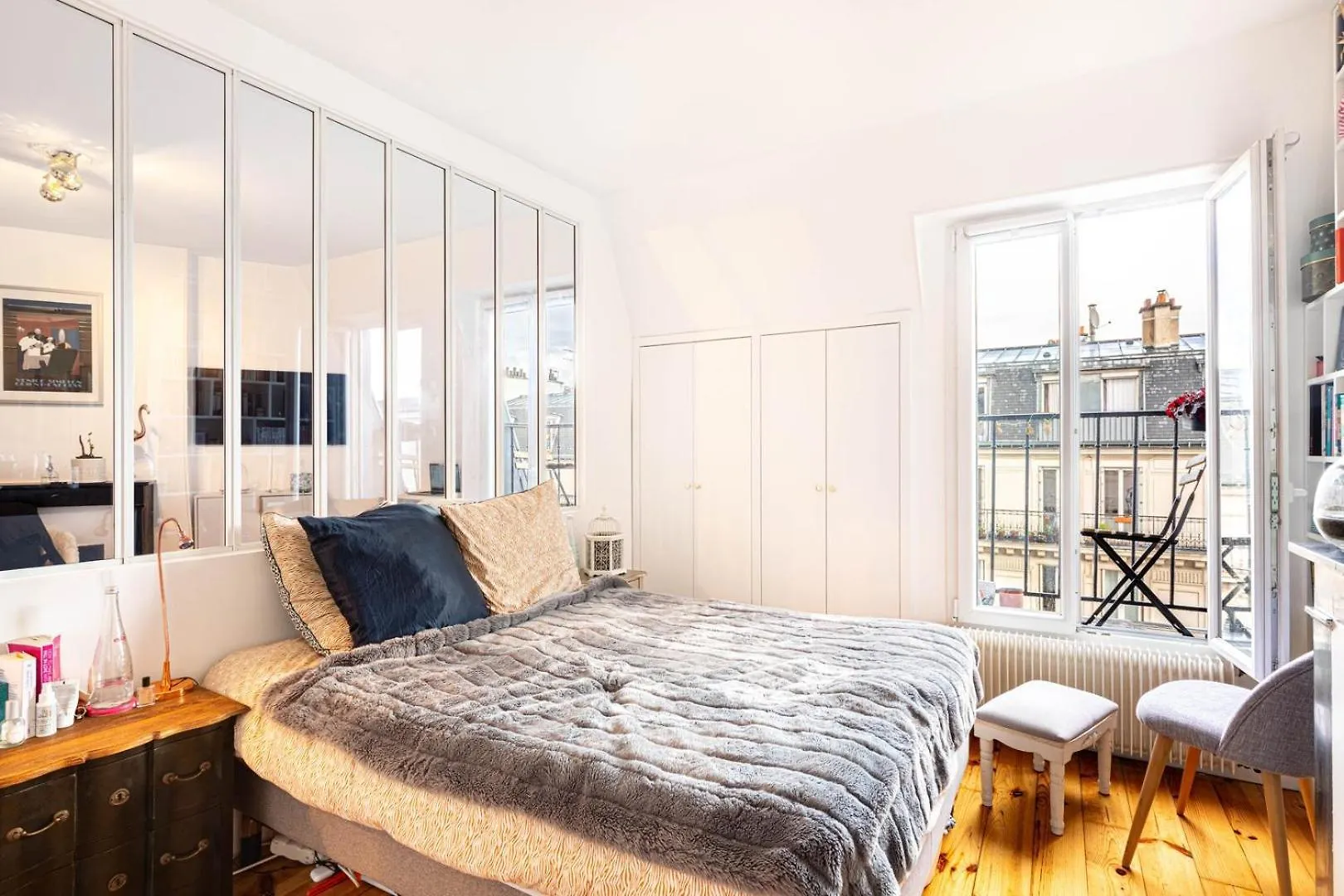 Guestready - Charming Cocoon Near Montmartre Paryż